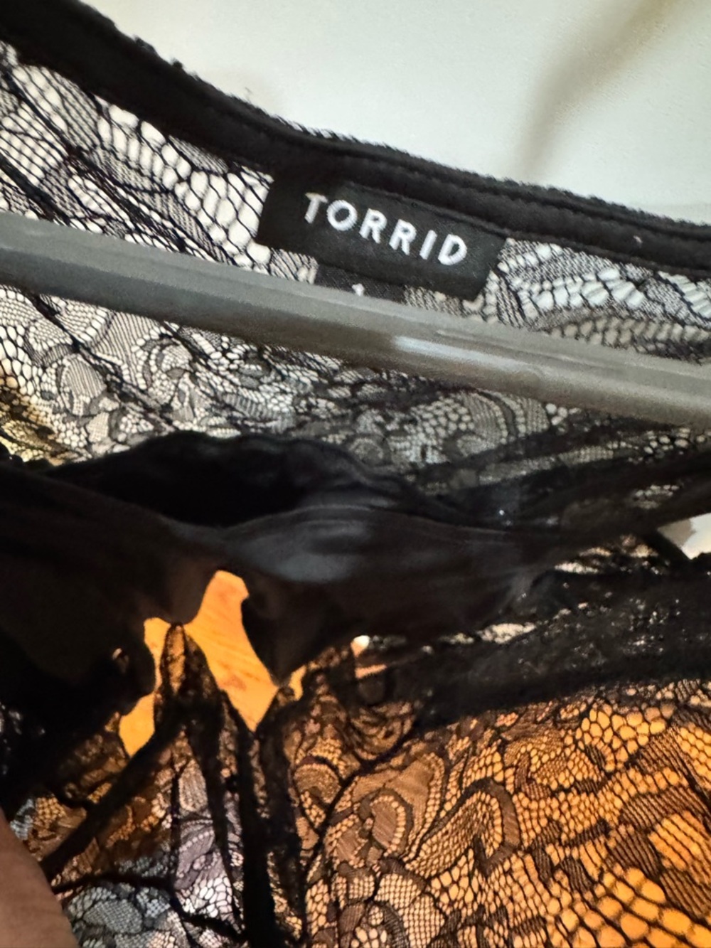 torrid Black Lace Tiered Tank Top - Picture 3 of 6